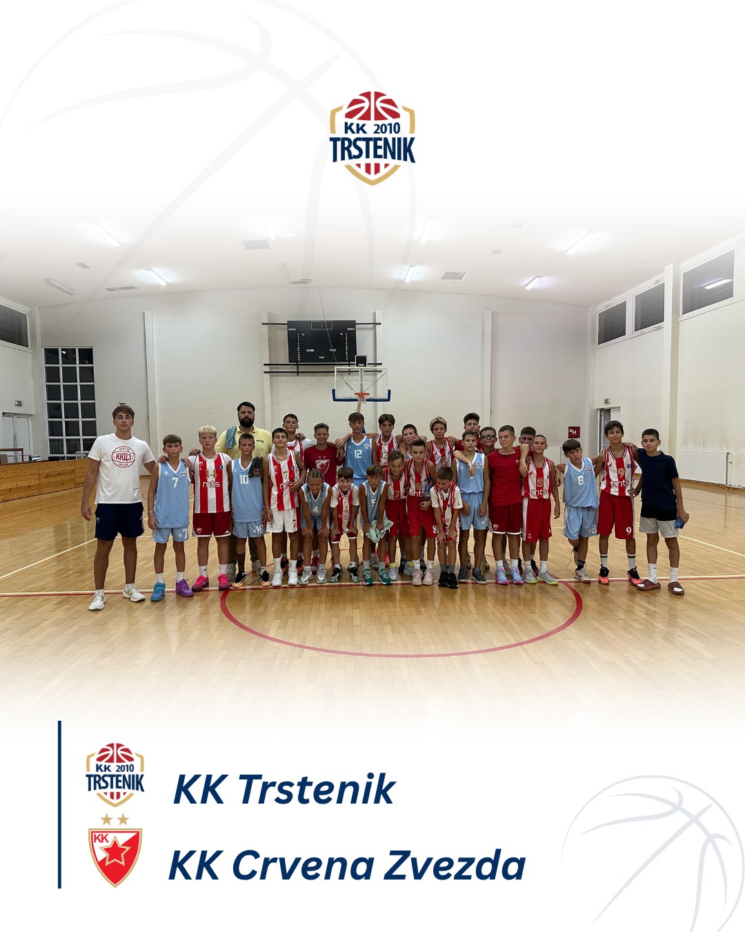 Zajednička fotografija igrača KK Trstenik i Crvene zvezde posle prijateljske utakmice u Vrnjačkoj Banji